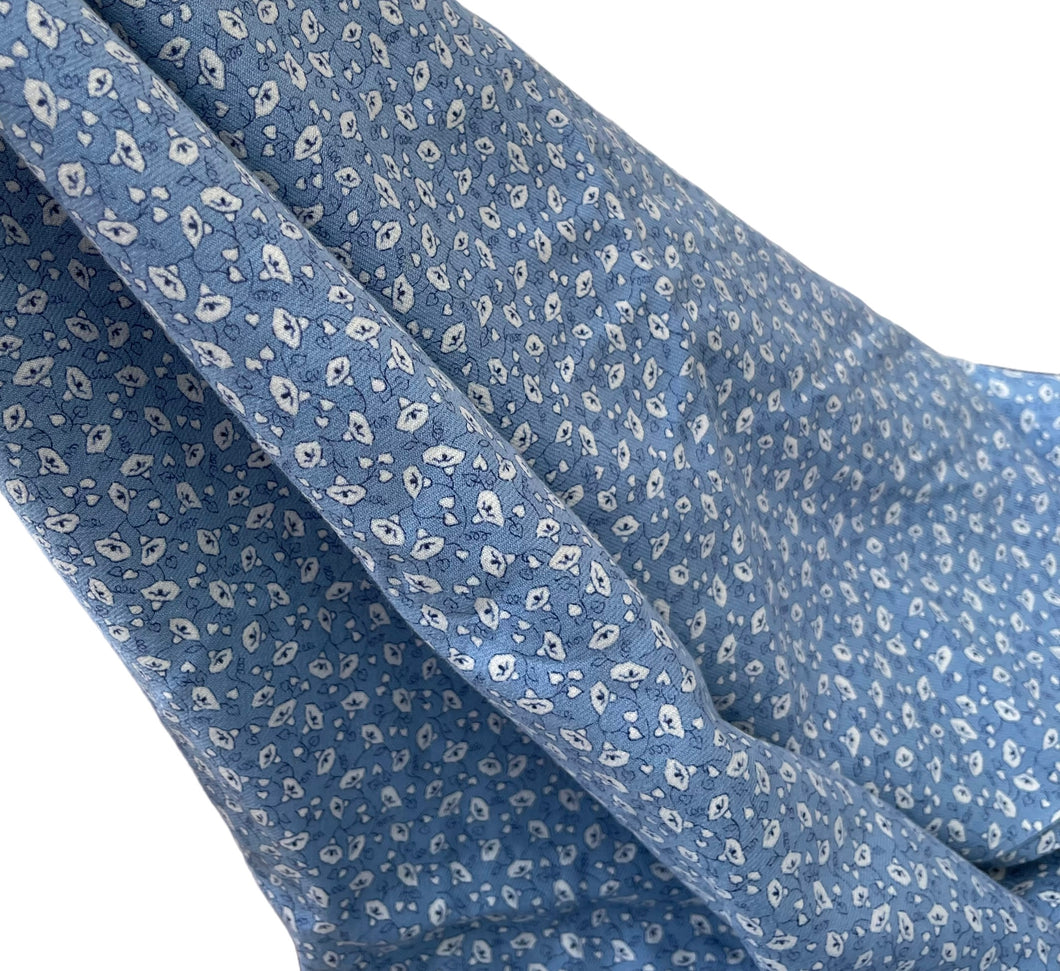 Original 1940's CC41 Blue and White Morning Glory Floral Print Dayella Dressmaking Fabric - 35
