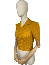 Load image into Gallery viewer, 1940&#39;s Reproduction Twisted Cable and Rib Jumper in Mustard Pure Wool - Bust 32 33 34
