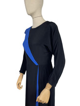 Load image into Gallery viewer, Original 1980&#39;s does 1940&#39;s Black and Blue Crepe Colour Block Dress - Bust 34 36 *
