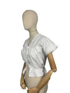 Antique White Cotton Chemise with Sleeves - Broderie Anglaise, Pintucks, Tie Waist and Yoke - Bust 34 36 *
