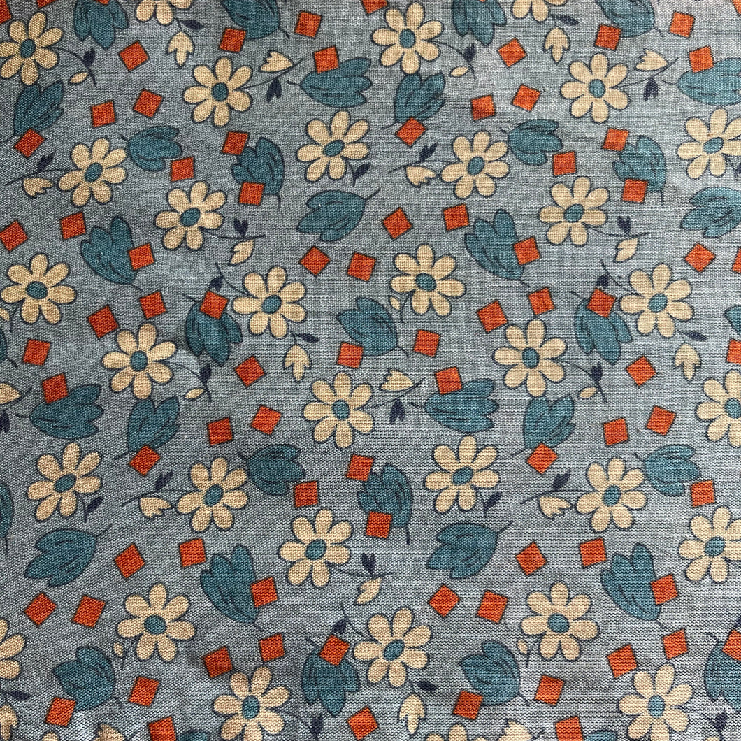 Original 1930's Fine Cotton Dressmaking Fabric in Orange, White and Blue Floral - 32