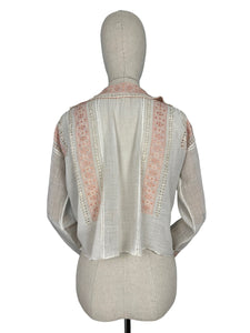 Original 1920's 1930's Hand Embroidered Muslin Blouse - Stunning Apricot Silk Geometric Embroidery - Bust 36 38 *