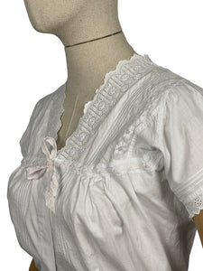 Antique White Cotton Chemise with Sleeves - Broderie Anglaise, Pintucks, Tie Waist and Yoke - Bust 34 36 *