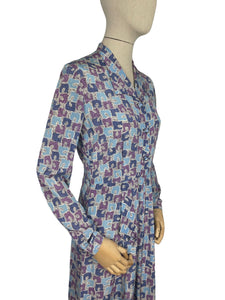 Original 1940’s Long Sleeved Silk Crepe Day Dress with Glass Buttons in Pink, Purple and Blue Abstract Print - Bust 36 38 *