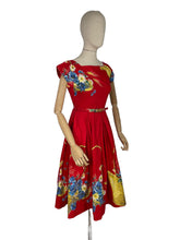 Load image into Gallery viewer, Original 1950’s Down’s of London Novelty Print Dress with Basket Print 32 34
