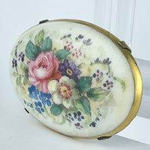 Load image into Gallery viewer, Beautiful Vintage Ceramic Brooch with Painted Floral Design including Roses
