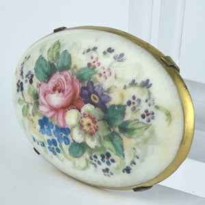 Beautiful Vintage Ceramic Brooch with Painted Floral Design including Roses