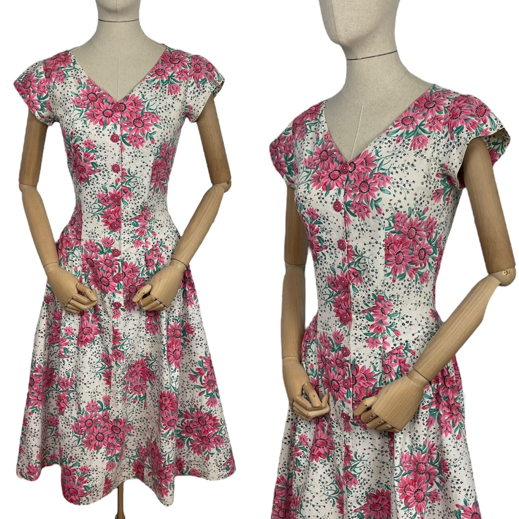 Original 1950's Charming Floral Cotton Day Dress in Pink and Green Print on White - Bust 33 34 *