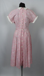 1940s Pink and White Floral Cotton Summer Dress - B34/35