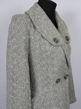 Load image into Gallery viewer, 1940s Fit and Flare Princess Coat - B37
