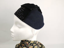 Load image into Gallery viewer, 1930s Navy Felt and Black Velvet Beaded Evening Hat
