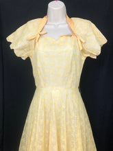 Load image into Gallery viewer, 1950s Lee Delman Yellow Floral Net Evening Dress
