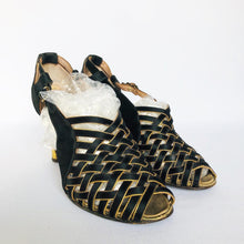 Load image into Gallery viewer, 1940s Russell &amp; Bromley Black and Gold Evening Shoes - UK 3 3.5
