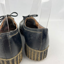 Load image into Gallery viewer, 1940&#39;s 1950&#39;s Black Leather Lace Up Shoes with Crepe Soles - UK 4.5 *
