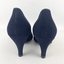 Load image into Gallery viewer, Original 1940's 1950's Deadstock Blue Suede Court Shoes with Punch Detail  - UK 4.5
