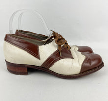 Load image into Gallery viewer, Original 1930&#39;s 1940&#39;s Two Tone Brown and Cream Leather Spectator Walking Shoes
