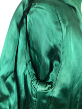 Load image into Gallery viewer, 1940s Kelly Green Wool Overcoat - B44
