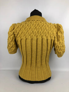 Reproduction 1940s Rib and Cable Knit Jumper - B36 40