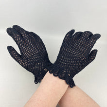 Load image into Gallery viewer, Original 1940&#39;s 1950&#39;s Dark Blue Crochet Gloves in Heavy Cotton
