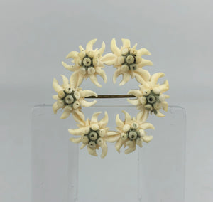Vintage 1930s 1940s Off-White Carved Edelweiss Circlet Brooch