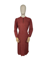 Load image into Gallery viewer, Original 1930&#39;s Long Sleeved Floppy Cotton Day Dress in Rust with Floral Print - Bust 34 36
