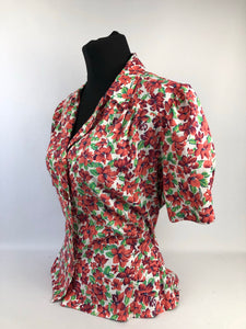 1940s Reproduction Feed Sack Blouse in Hibiscus Print - Bust 38 40