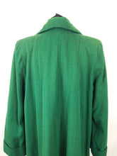 Load image into Gallery viewer, 1940s Kelly Green Wool Overcoat - B44
