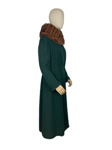 Exceptionally Beautiful Original 1930’s Ivy Green Textured Wool Coat with Genuine Fox Fur Collar - Bust 36 38