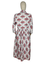 Load image into Gallery viewer, Original 1950&#39;s Black, White and Red Cotton Dress with Novelty Print of Wheat - Bust 36 38 *
