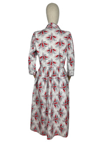 Original 1950's Black, White and Red Cotton Dress with Novelty Print of Wheat - Bust 36 38 *