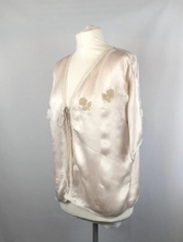 Load image into Gallery viewer, 1930s 1940s Soft Pale Pink Satin Bed Jacket with Applique - B38 40
