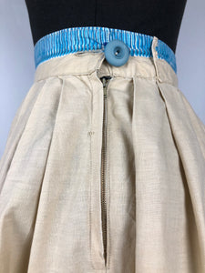 1950s Novelty Print Puppy and Hat Border Print Skirt - Waist 23" 24" - Charming Piece