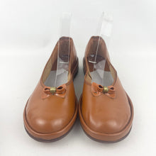 Load image into Gallery viewer, Original 1950&#39;s Warm Tan Leather Flat Shoes with Bow Trim - UK 5 *
