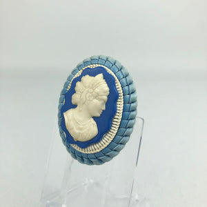 Original 1940's Make Do and Mend "Telephone Wire" Cameo Brooch