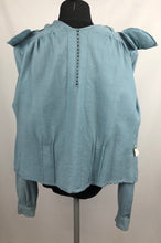 Load image into Gallery viewer, Original 1940s CC41 Blue Wool Blouse by Etam- B36 38
