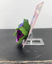Load image into Gallery viewer, 1940&#39;s Felt Flower Anemone Corsage - Pretty Wartime Posy Brooch - Lilac, Red, Mauve and Purple
