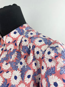 *AS IS* Feed Sack Cotton Blouse - 1940's Reproduction Pretty Floral Print Blouse Made From Original 1940's Feed Sack - Salmon Pink with Blue and White Design - Bust 35 36 37