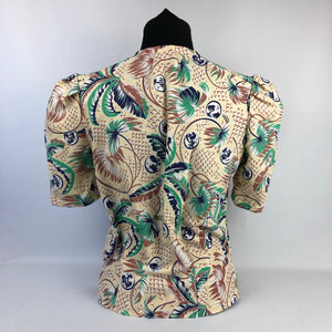 1940s Reproduction Feed Sack Blouse in Palm Tree Print - Bust 34 36