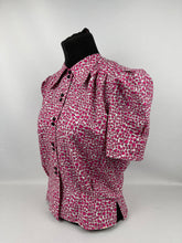 Load image into Gallery viewer, 1940&#39;s Reproduction Novelty Print Cotton Blouse with Valentine Heart Print - Bust 34&quot; 35&quot; 36&quot;
