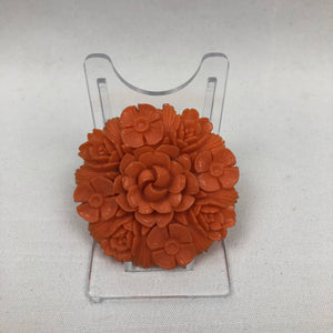 1940s Early Plastic Coral Coloured Floral Brooch