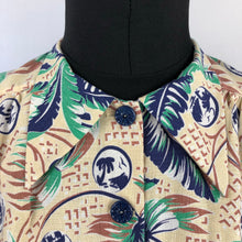 Load image into Gallery viewer, 1940s Reproduction Feed Sack Blouse in Palm Tree Print - Bust 34 36
