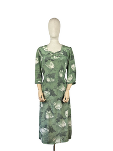 Original Volup 1930s Green Silk Crepe Dress with Black and White Bold Floral Print - Bust 40 42