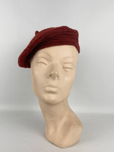 Original 1930s Knitted Beret In Rust Wool With Triangle Detail