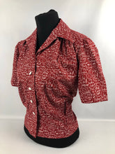 Load image into Gallery viewer, 1940s Reproduction Christmas Blouse in Riley Blake Cotton - Bust 38&quot; 40&quot;
