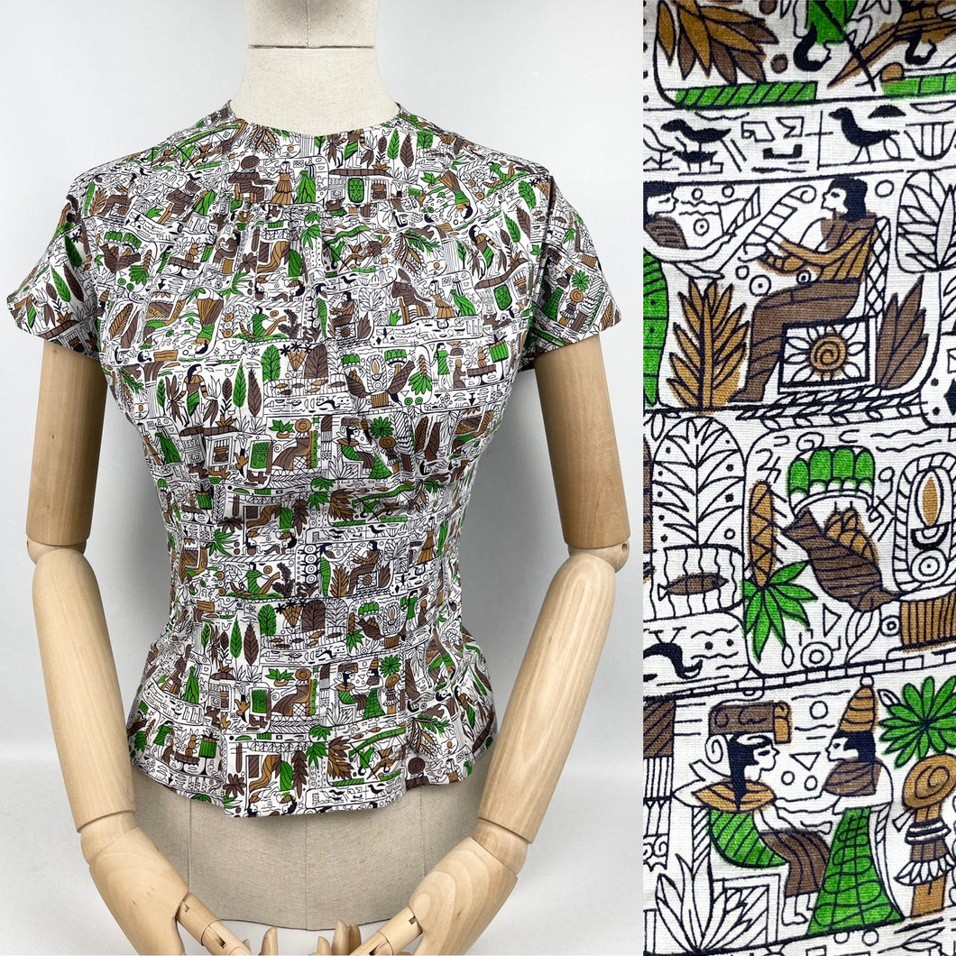 1940's Reproduction Button Back Fine Cotton Blouse in Egyptian Print - Bust 34 36
