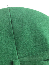 Load image into Gallery viewer, Original 1940s Kelly Green Felt Hat - Exceptionally Beautiful Piece
