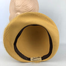 Load image into Gallery viewer, Original 1940s Ochre Felt Hat by Jacoll - Incredible Piece
