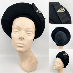 Exceptionally Beautiful 1930s Inky Black Felt Hat with High Brim and Bow Trim