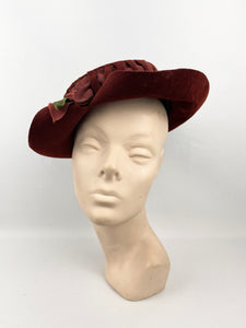 Original 1930s Chestnut Felt Hat with Cutout Detail and Green Grosgrain Trim - AS IS