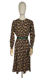 Original 1930’s Brown Crepe Long Sleeved Dress with Pretty Floral Print - Bust 34 36 38 *